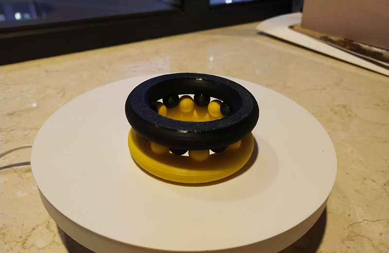 按摩器